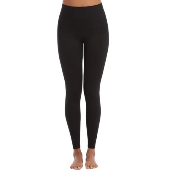 SPANX Pants - SPANX Look At Me Now Seamless Black Leggings
